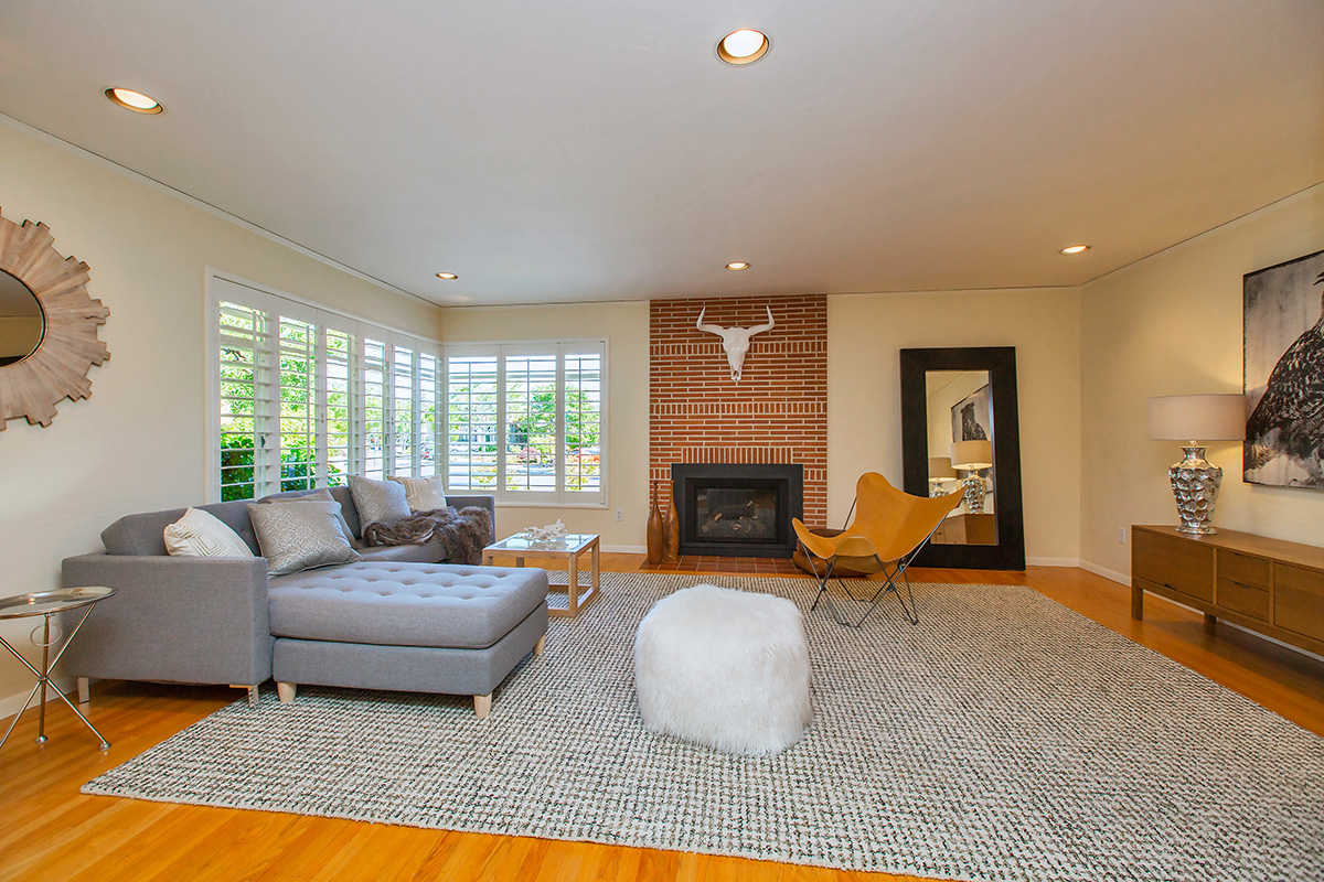 Image number 2 for slideshow of 2973 Southwood Drive | Alameda